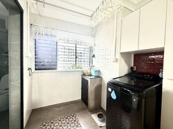 Blk 302 Hougang Avenue 5 (Hougang), HDB 5 Rooms #597528031